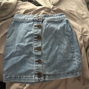 Sky and Sparrow button up short jean skirt size 0